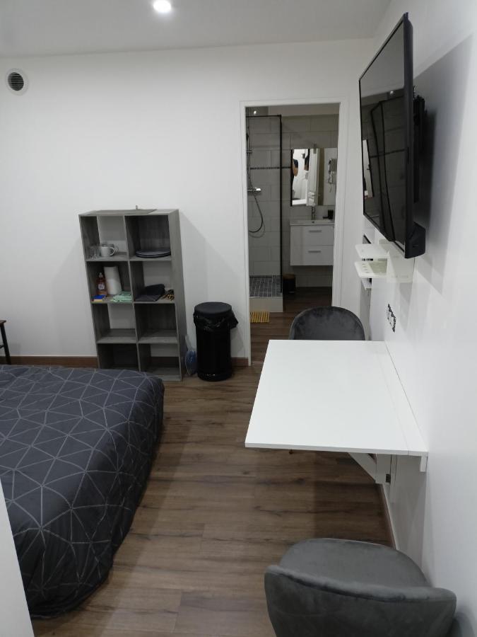 Chambre indépendante en plein centre Ville Roye  Exterior foto